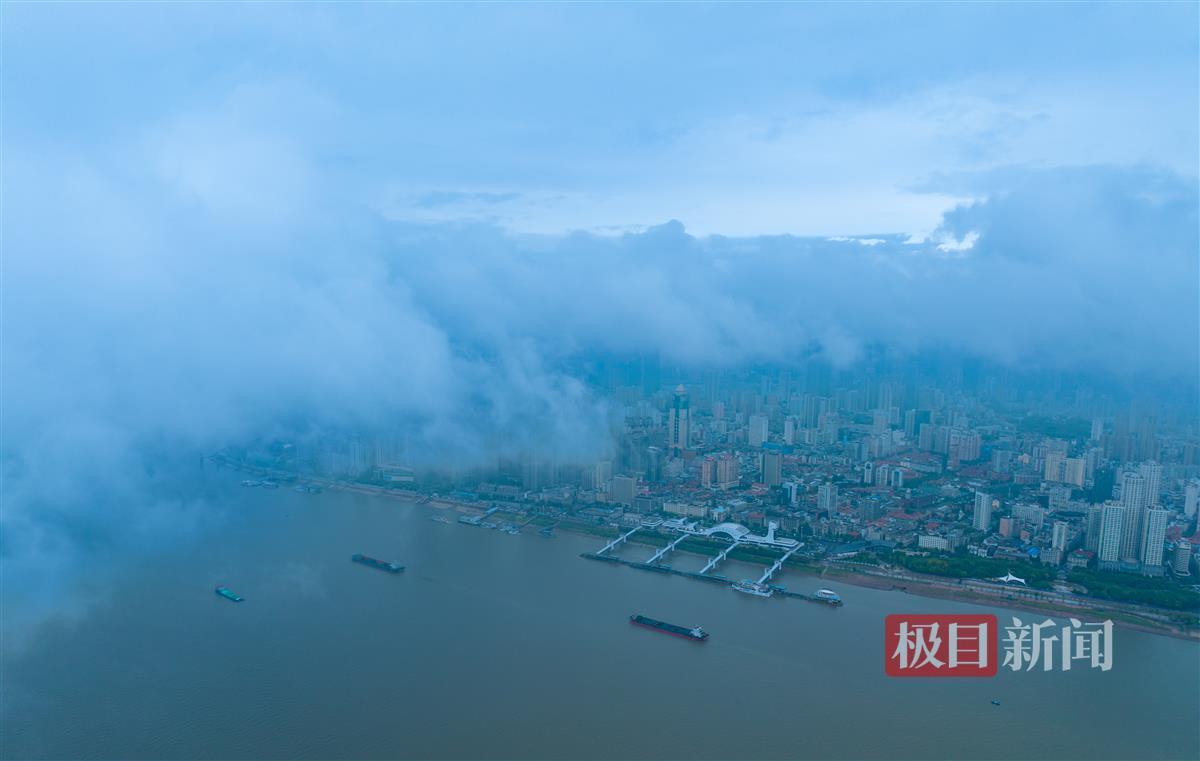 奔驰宝马老虎机怎么打